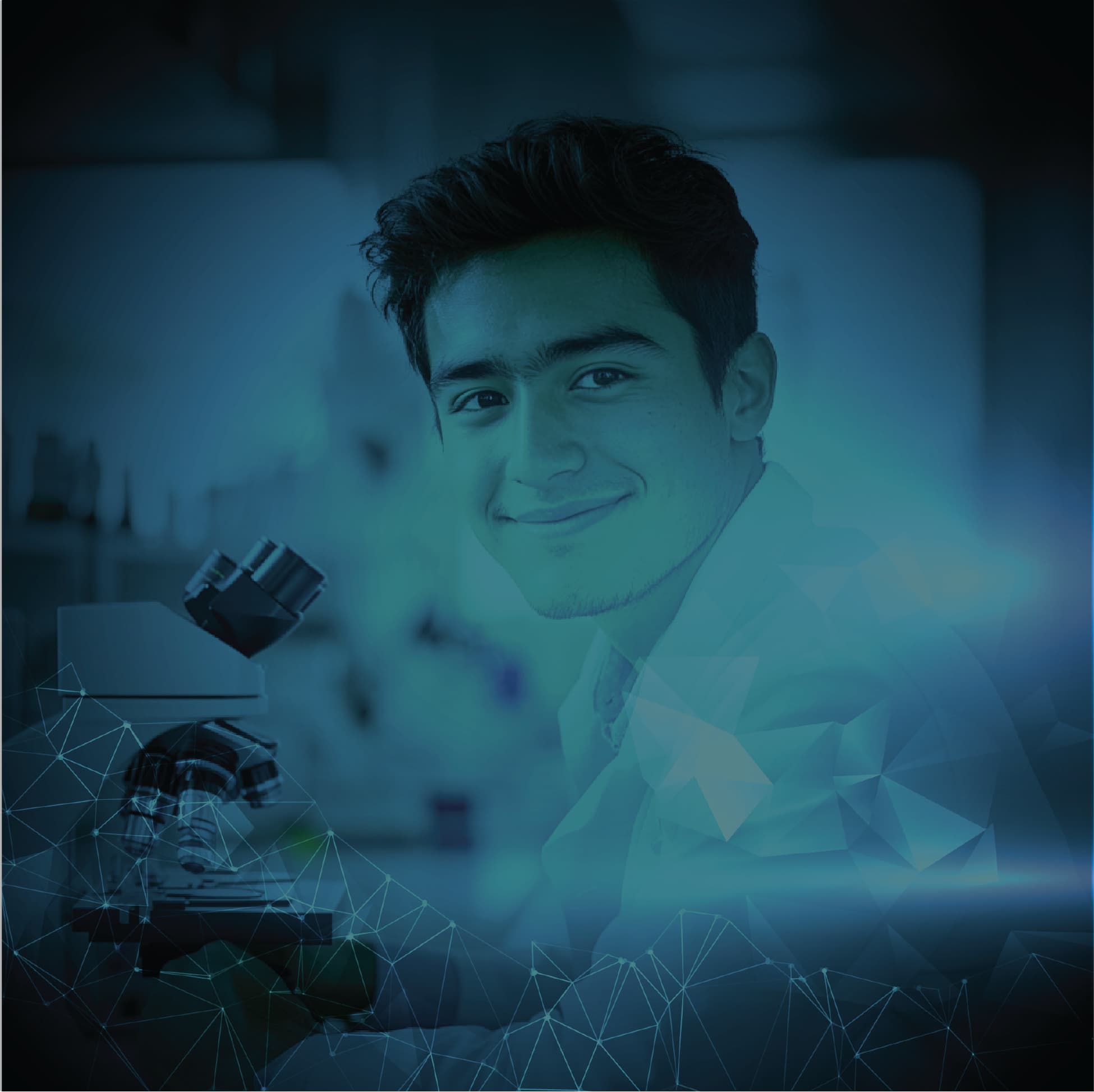 Estudiante utilizando microscopio en laboratorio de investigación