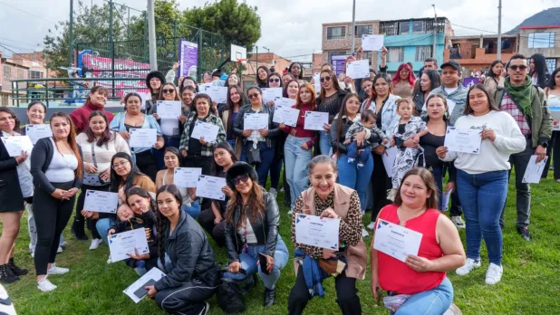 mBogotá acerca oportunidades de formación para el trabajo a los habitantes de Mochuelos